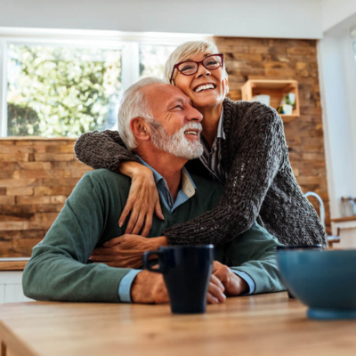 couple hugging 400 x 400