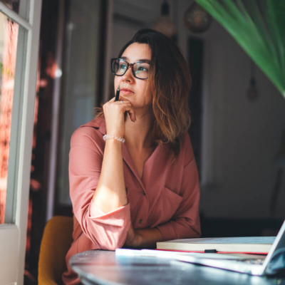 woman thinking 400 x 400